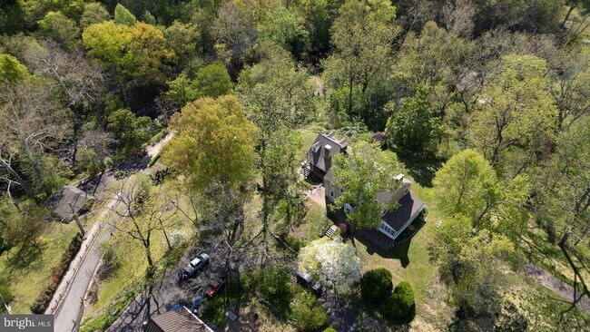 Building Photo - 1440 Creek Road Trl