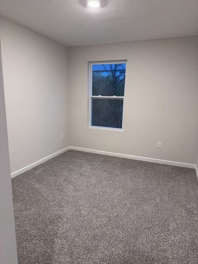 Building Photo - 3358 New Year Dr