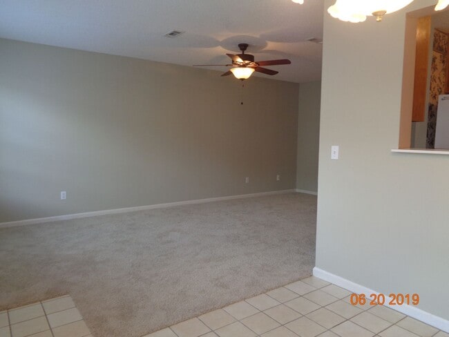 Building Photo - Quail Hollow