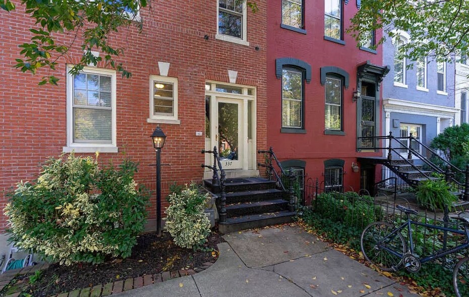 Building Photo - 337 Maryland Ave NE