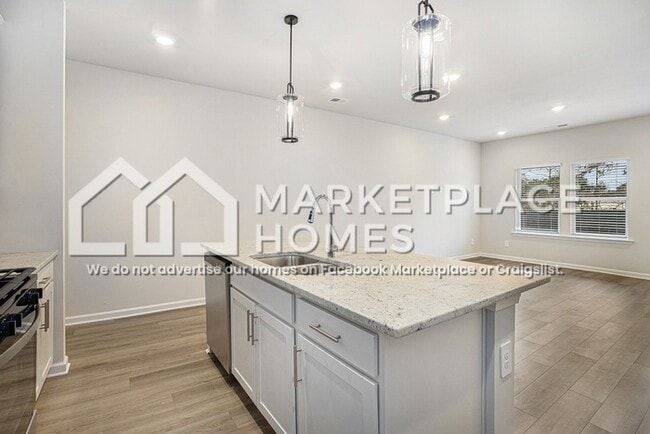 Building Photo - 2129 Avalon Rdg