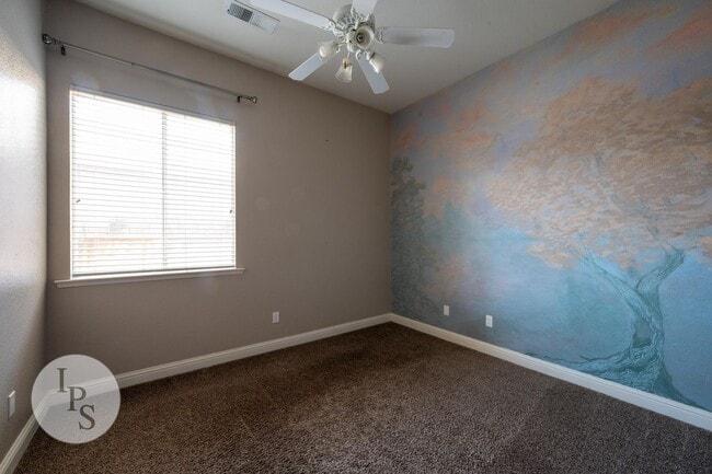 Building Photo - Charming 4BR/2BA Home in the Heart of Clovis Unified!