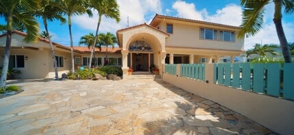 Building Photo - 238 Portlock Rd