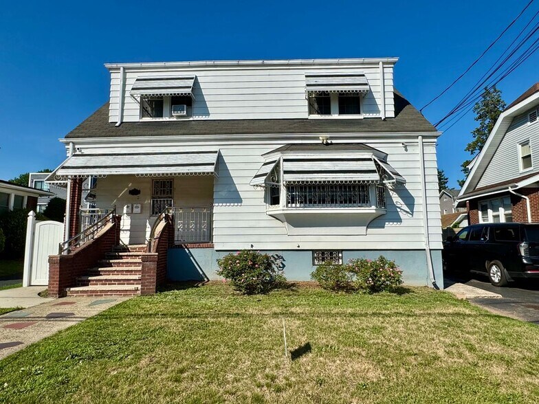 Building Photo - 28-32 Lenox Avenue, 1st Floor