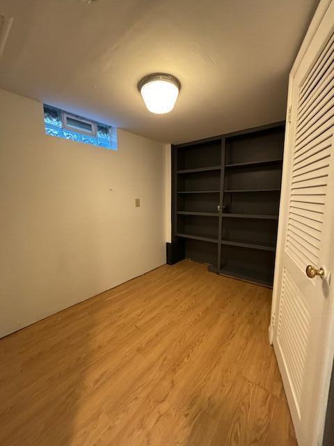 Building Photo - 921 Lennox St