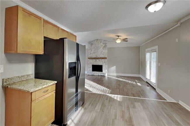 Building Photo - 3070 Karen Ln