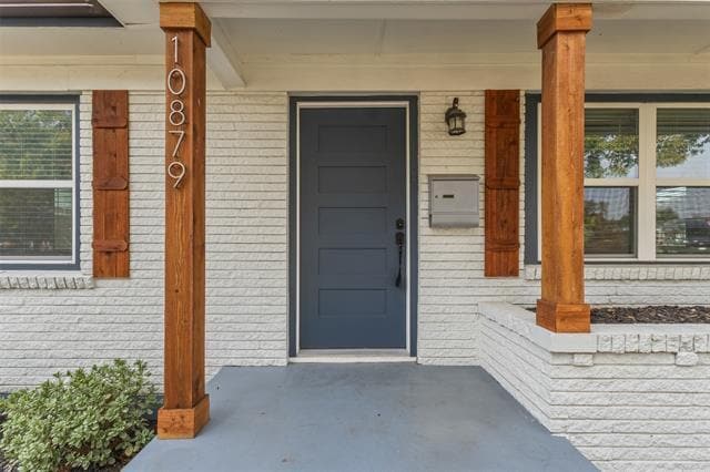 Building Photo - 10879 Cassandra Way