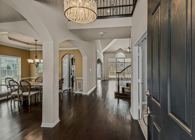 Building Photo - 14020 Sparrow Hill Dr