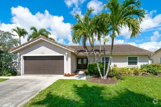 Building Photo - 7661 W Country Club Blvd