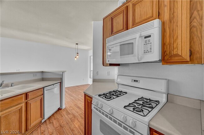Building Photo - 7147 S Durango Dr