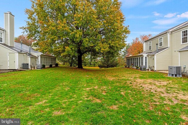 Building Photo - 2006 Wexford Rd