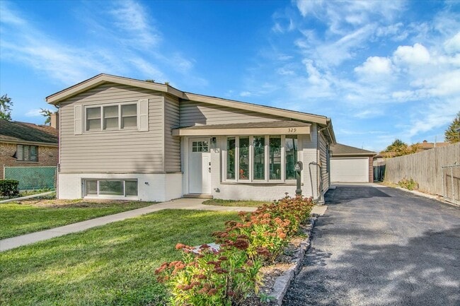 Building Photo - 329 E Jefferson St