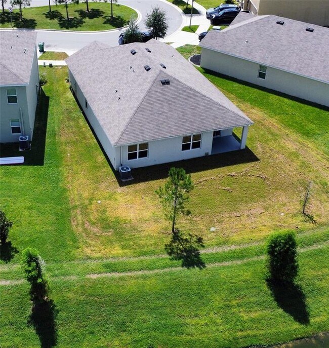 Building Photo - 35525 Stella Vast Dr