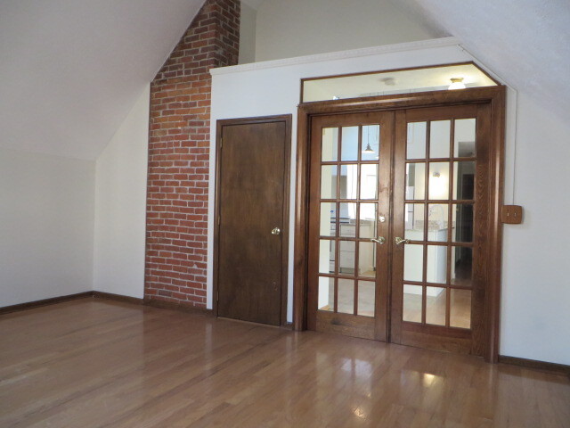 Building Photo - 429 Capitol Ave