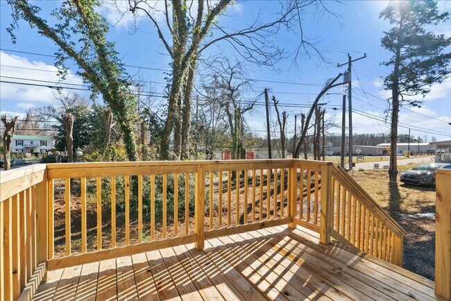 Building Photo - The Home You’ve Been Searching For! *Utilities & Furniture can be added with a rental premium.*