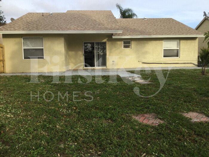 Building Photo - 5629 Priscilla Ln