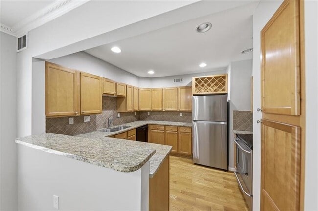 Building Photo - 54 La Rue Pl NW