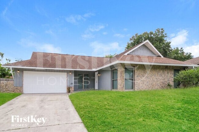 Primary Photo - 409 Seville Ave