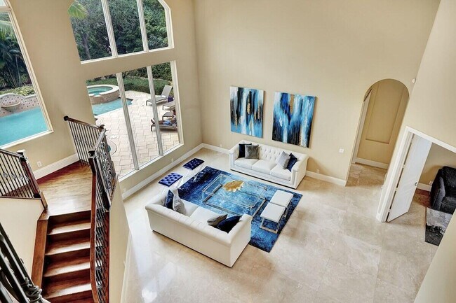 Building Photo - 43 Coconut Ln