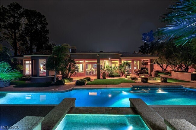 Building Photo - 3 Regent Park Ct