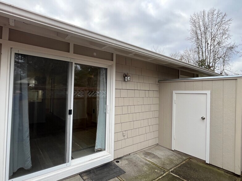 back patio door - 65 NE 19th St