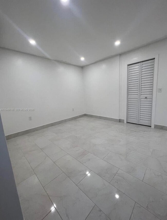 Building Photo - 4331 SW 147th Pl