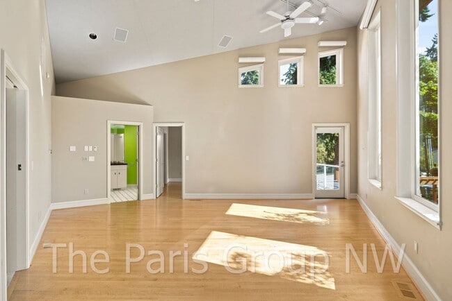 Building Photo - Extraordinary Custom Enatai Home *4min to DT Bellevue *High End Finishes * Central AC *EV Charger