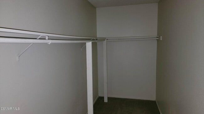 Building Photo - 3050 Wildwood Ave