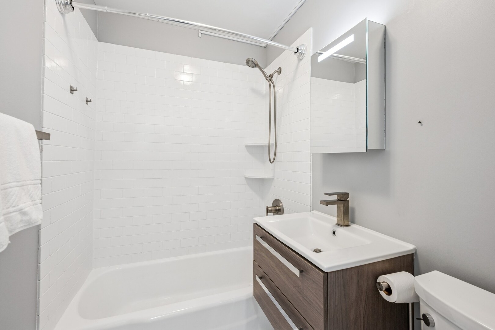 Building Photo - 1360 N Sandburg Ter