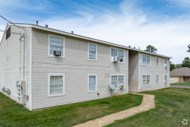 Building Photo - Sandidge Hills