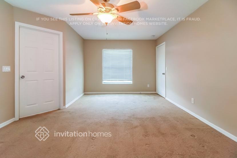 Building Photo - 3544 SW Hale St