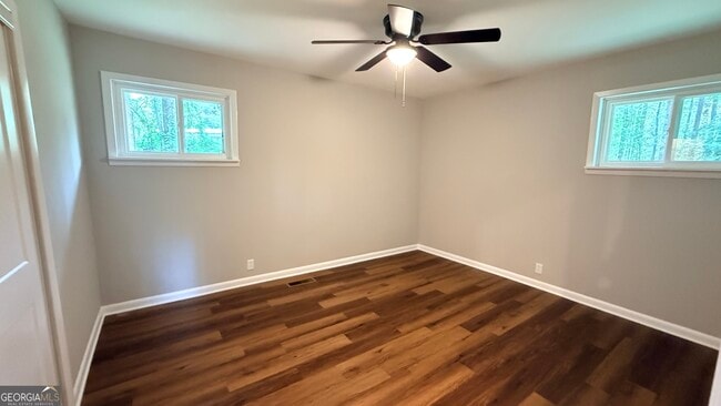 Building Photo - 42 Bagwell Dr