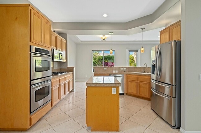 Building Photo - 79862 Amora Dr