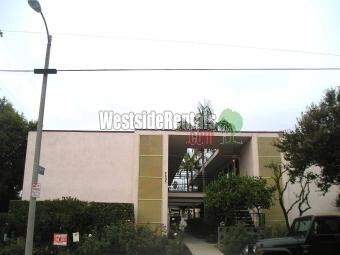 Building Photo - 8803 Etiwanda Ave