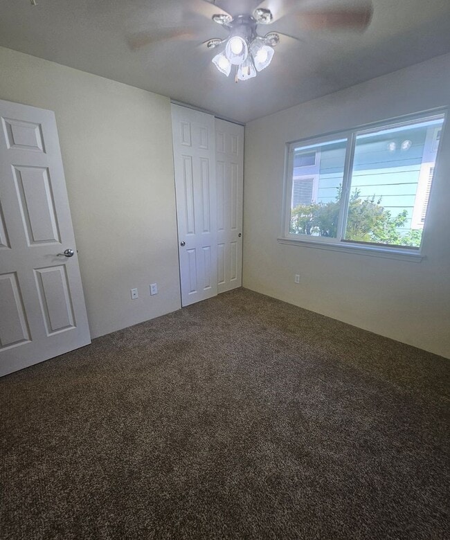 Building Photo - 3-2 bedroom home in the legend Maui Lani