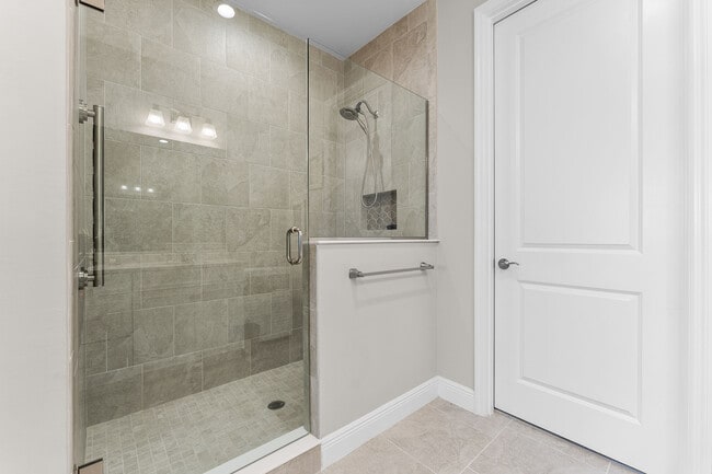 Building Photo - 2609 Seychelles Cir