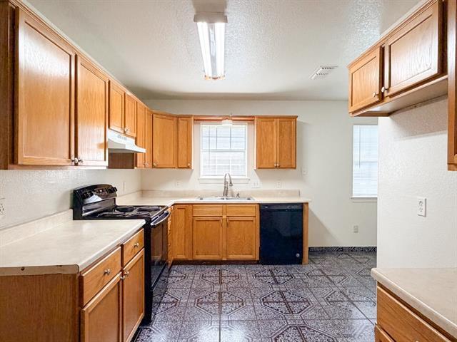 Building Photo - 1202 Spell Ave