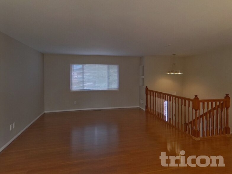 Building Photo - 4840 Windward Cir