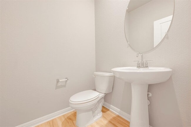 Building Photo - 104 Cinnabar Ln