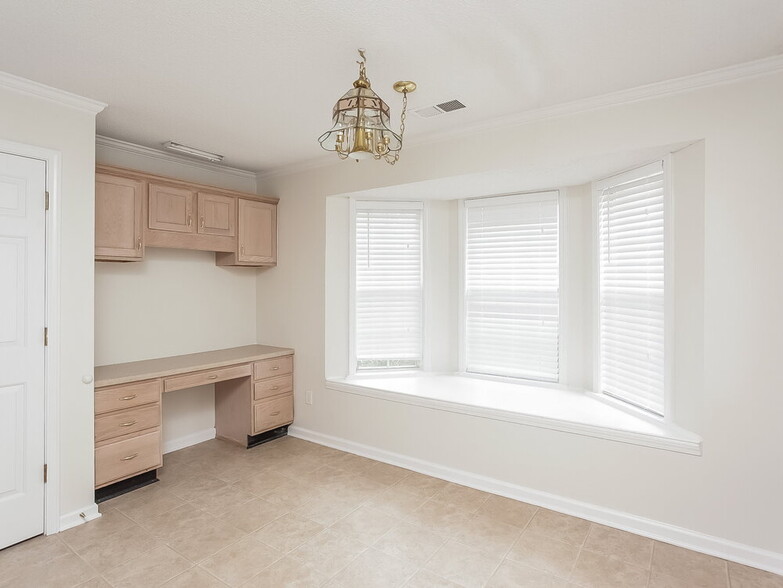 Building Photo - 5344 Evening Mist Dr