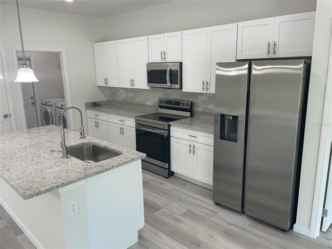 Building Photo - 3364 SW 165th Loop