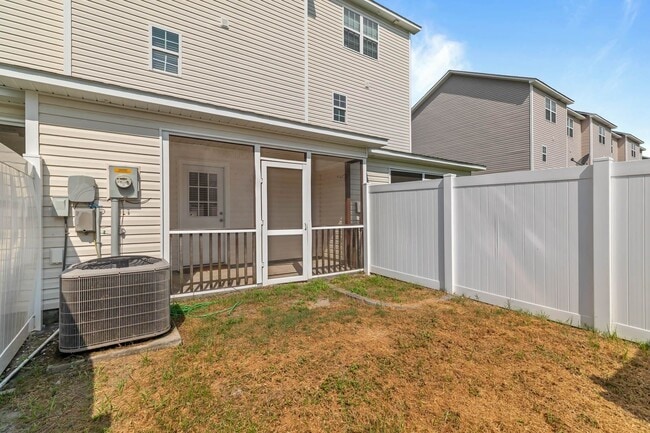 Building Photo - 415 Caldwell Loop