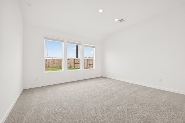 Building Photo - 31838 Blossom Ln