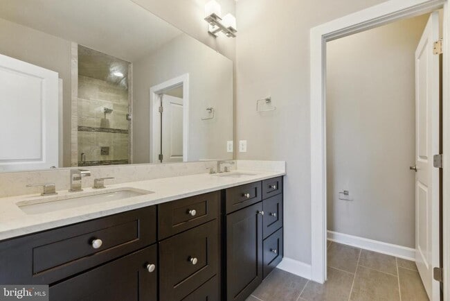 Building Photo - 9314 Sweetbay Magnolia Ct