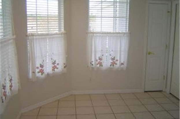 Building Photo - 5316 Sir Churchill Dr