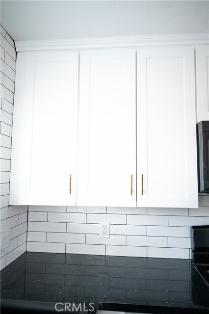 Building Photo - 6083 Chia Ave