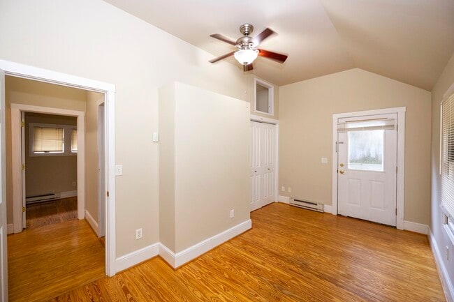 Building Photo - 201 Koch Ave