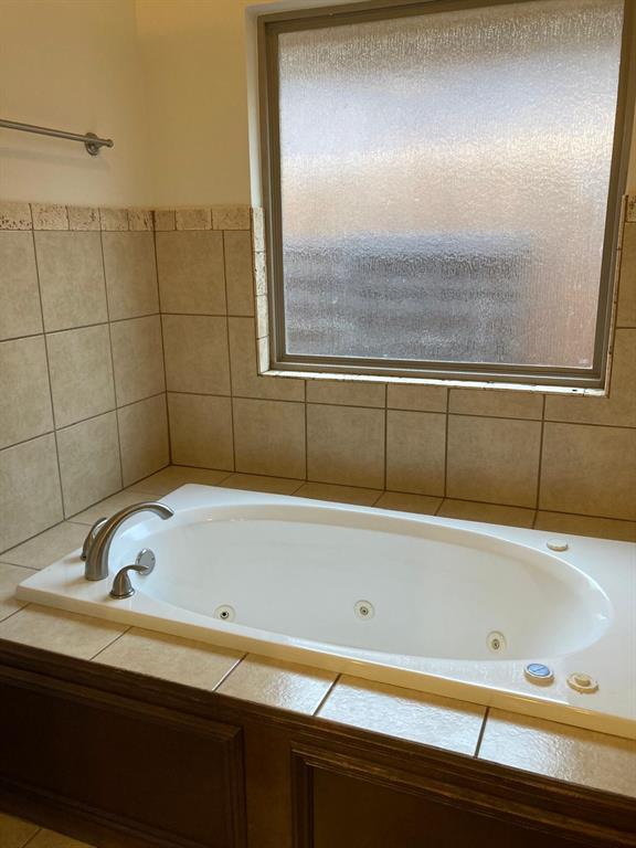 Building Photo - 11316 SW 37th St