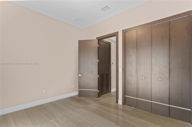 Building Photo - 8415 NW 34th St