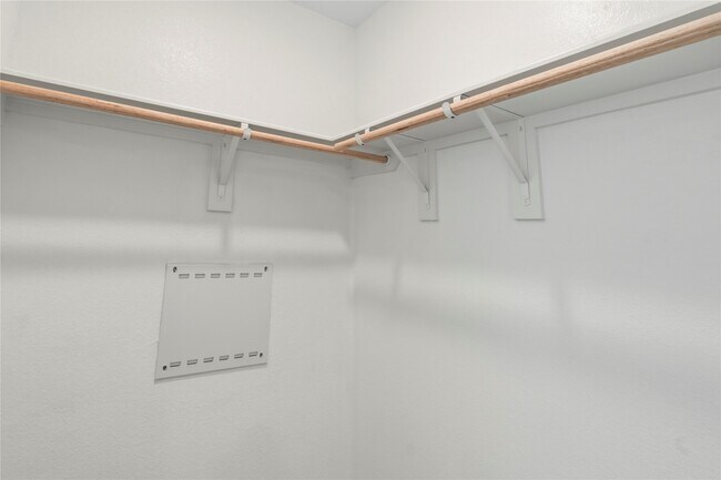 Building Photo - 9323 Speckled Trout Dr